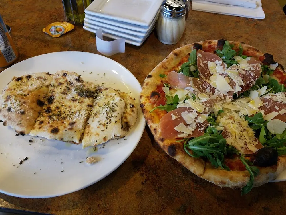 Alfredo Panuozzi and Mama Mia Pizza